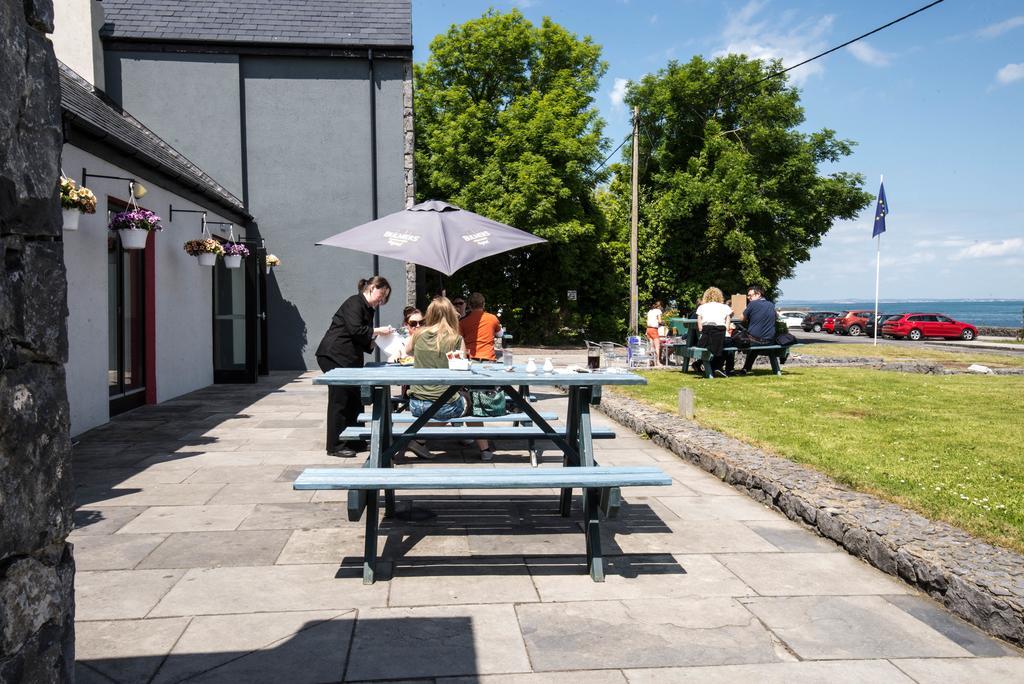 Burren Atlantic Hotel & Holiday Cottages Ballyvaughan Exterior photo